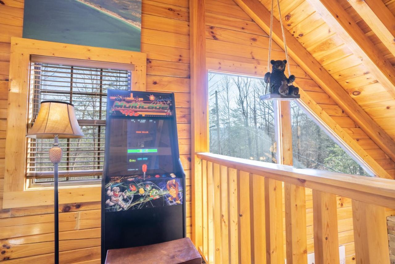 Comfort Cabin Bearway To Heaven W Private Hot Tub Pigeon Forge Exteriör bild