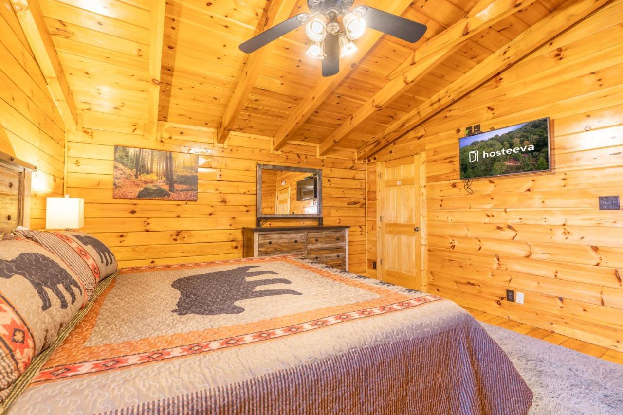 Comfort Cabin Bearway To Heaven W Private Hot Tub Pigeon Forge Exteriör bild